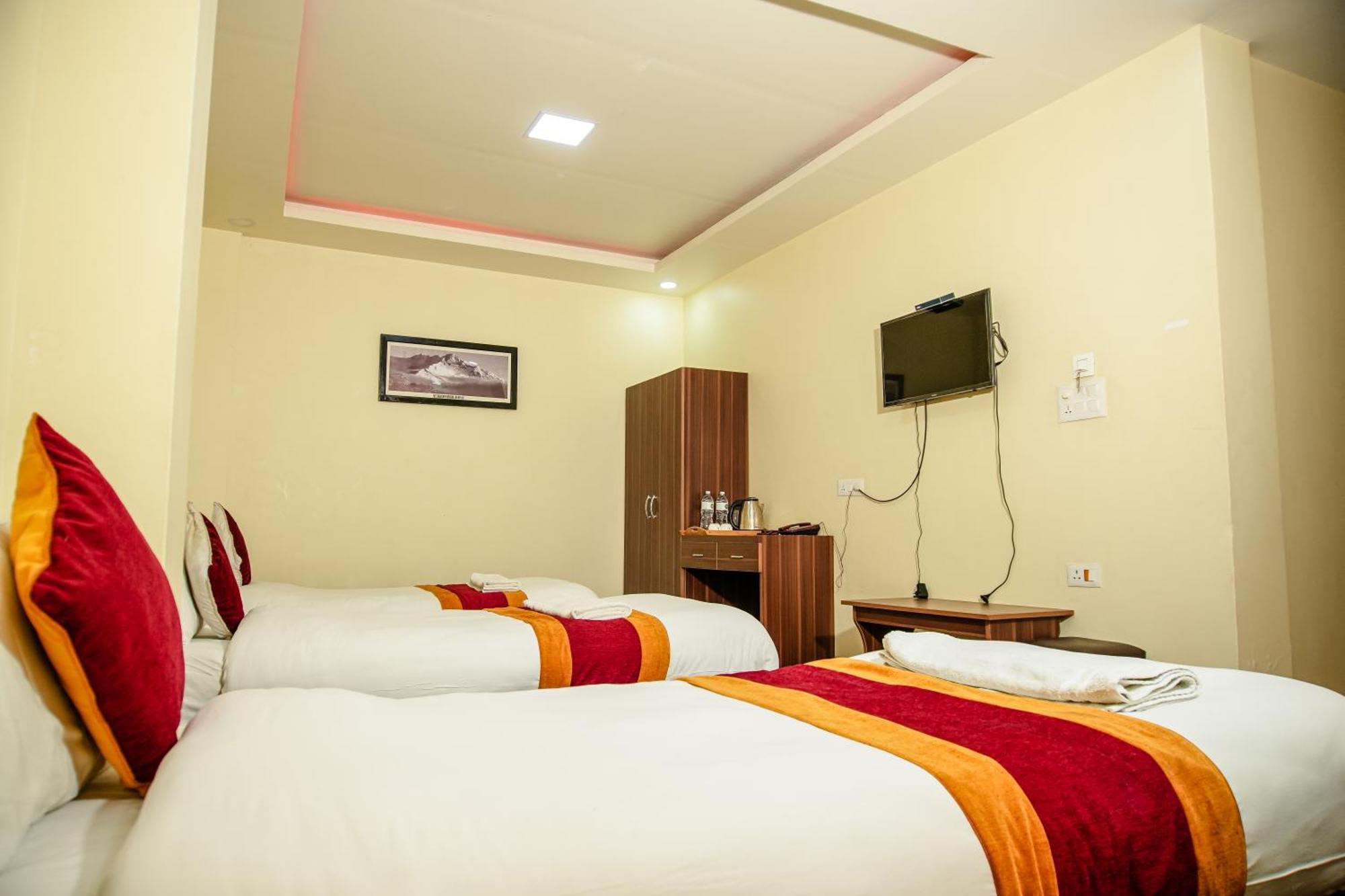 Hotel Edingo Inn Itahari 외부 사진
