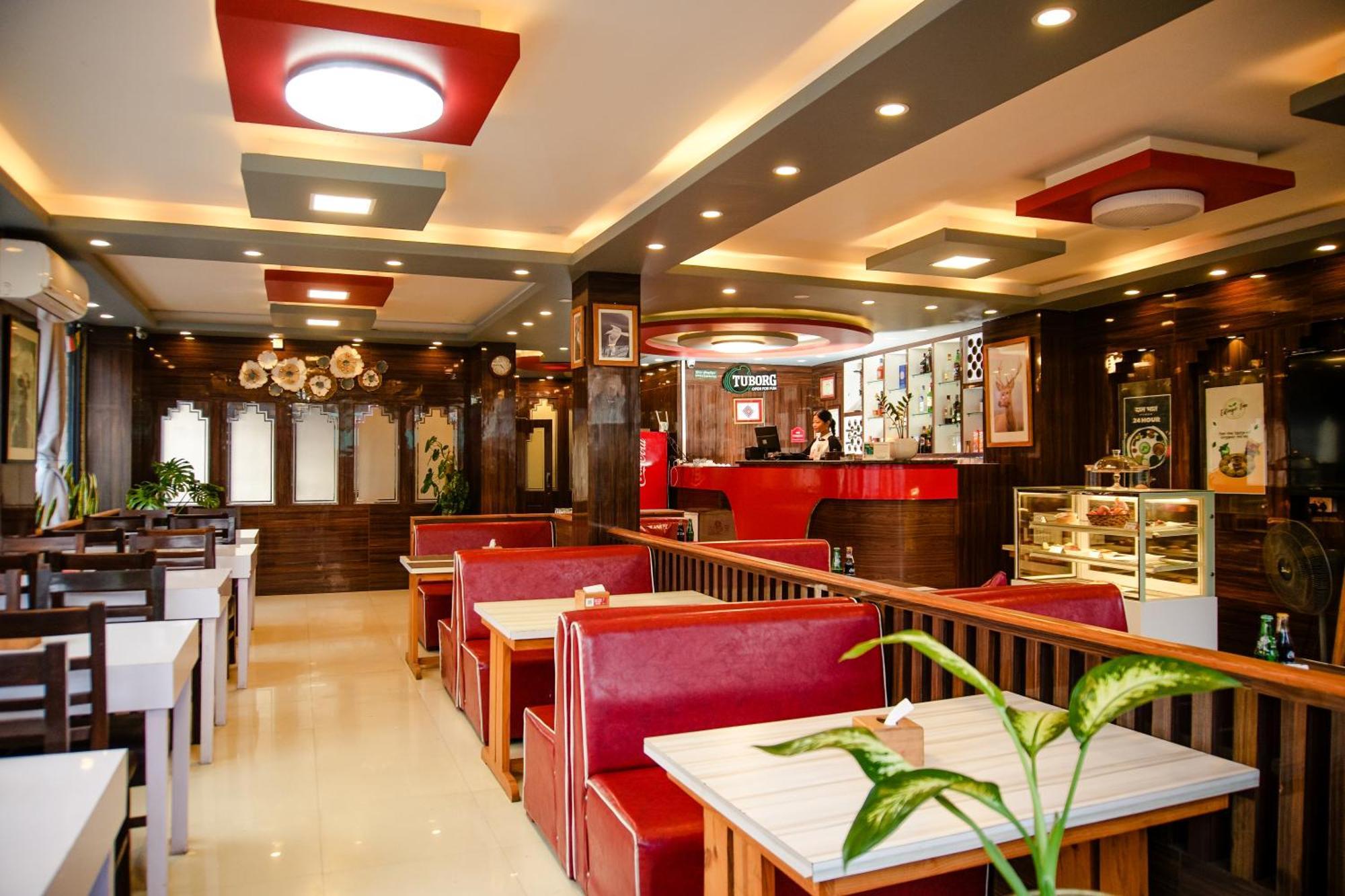 Hotel Edingo Inn Itahari 외부 사진