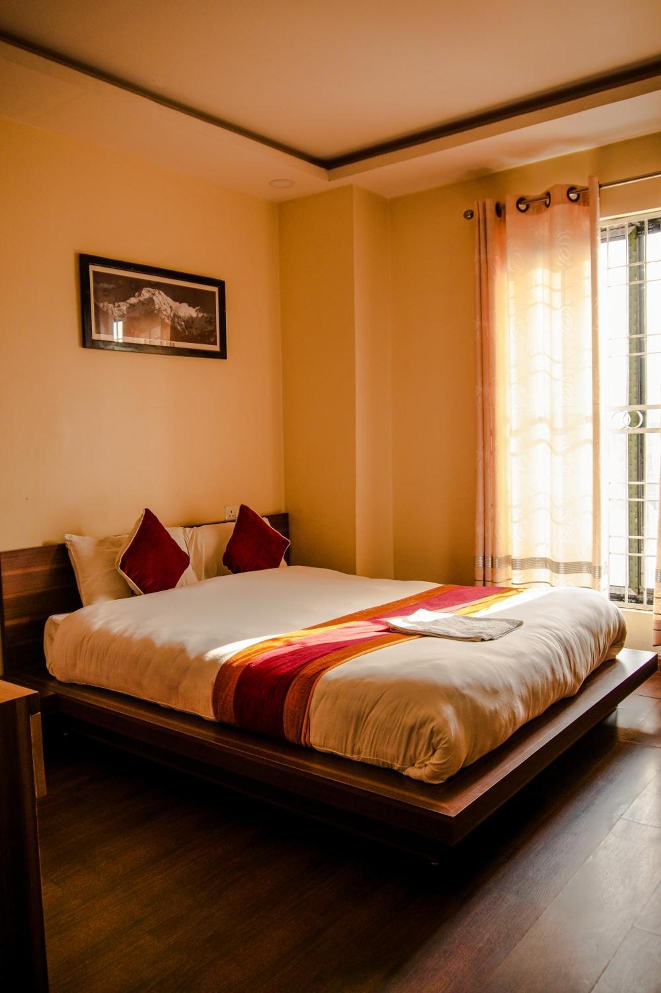 Hotel Edingo Inn Itahari 외부 사진