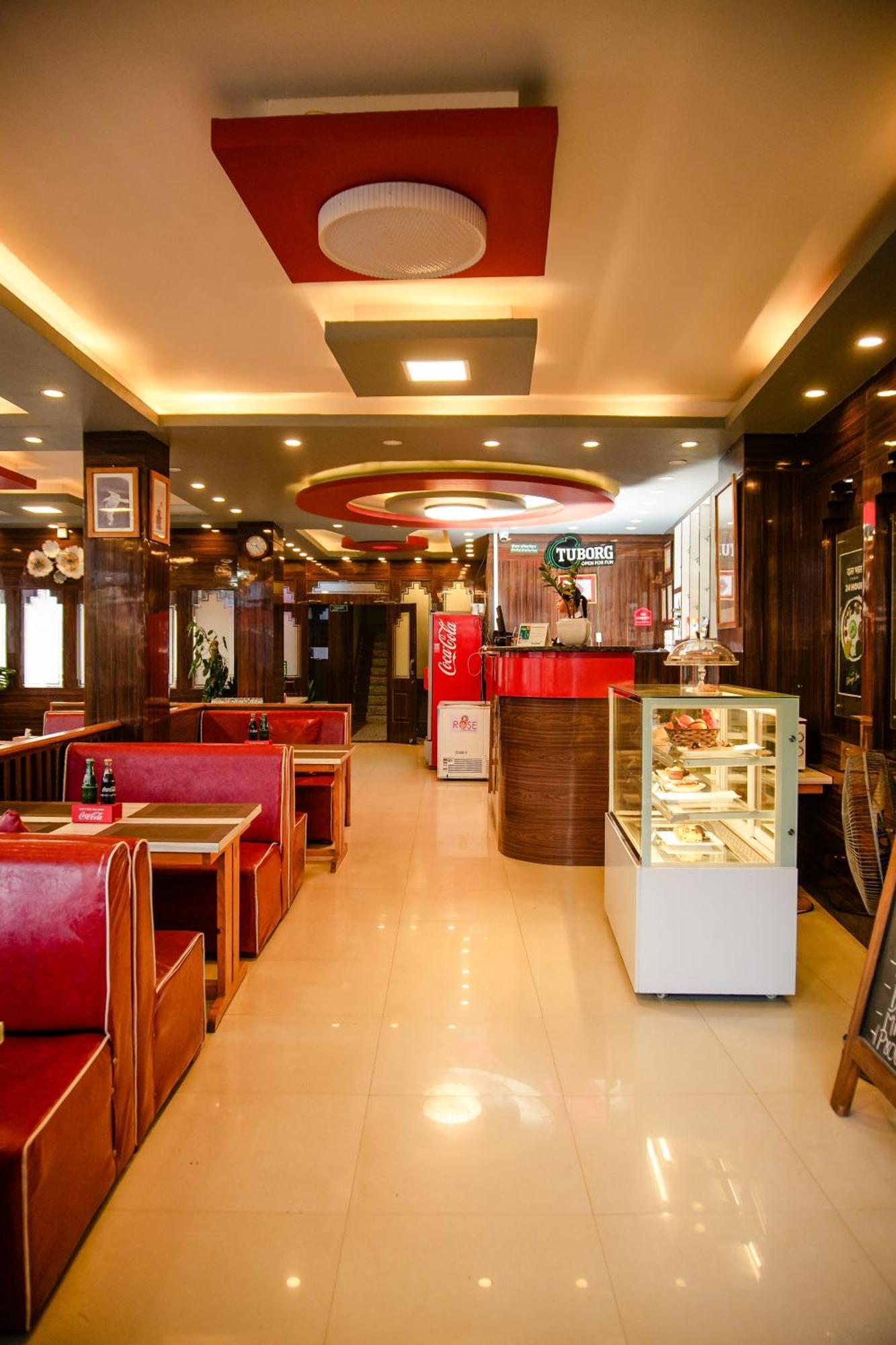 Hotel Edingo Inn Itahari 외부 사진